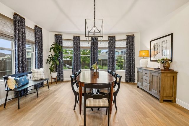 12136 Cheyenne Moon Lane, Frisco, TX 75035