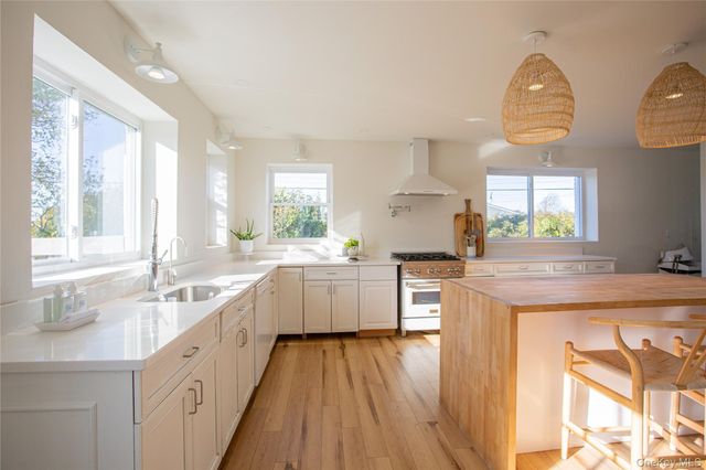 2175 Bay Boulevard, Atlantic Beach, NY 11509