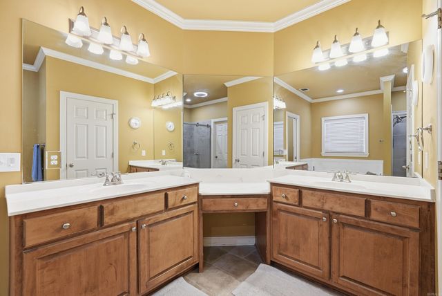 121 Lily Drive, Maumelle, AR 72113