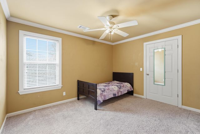 121 Lily Drive, Maumelle, AR 72113