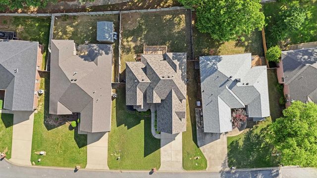 121 Lily Drive, Maumelle, AR 72113