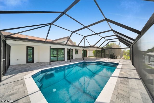 1938 Cornwallis PKWY, Cape Coral, FL 33904