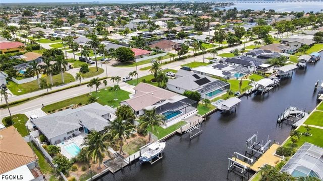 1938 Cornwallis PKWY, Cape Coral, FL 33904