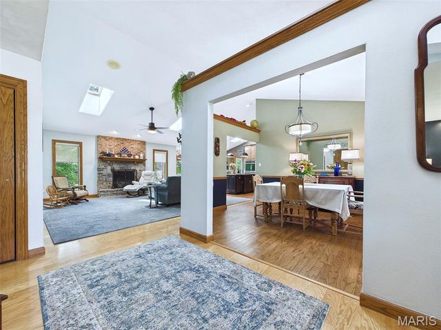 1602 Greenbrier Drive, O'fallon, IL 62269