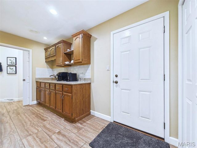 1602 Greenbrier Drive, O'fallon, IL 62269