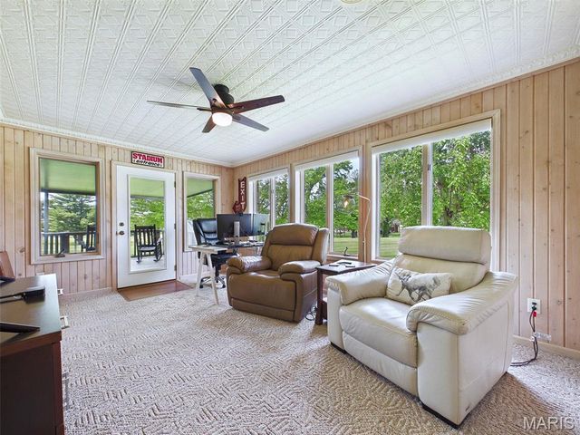 1602 Greenbrier Drive, O'fallon, IL 62269