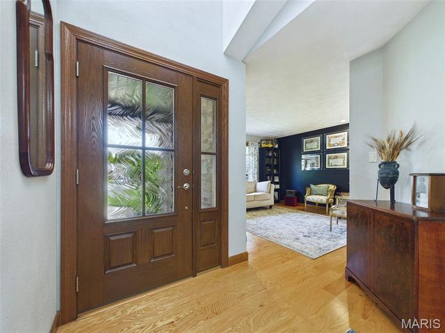1602 Greenbrier Drive, O'fallon, IL 62269