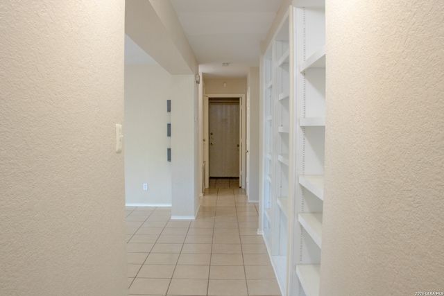 338 Tres Caminos, San Antonio, TX 78245