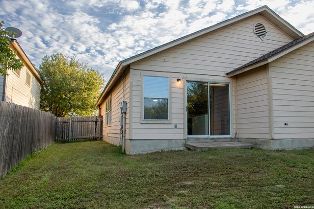 338 Tres Caminos, San Antonio, TX 78245