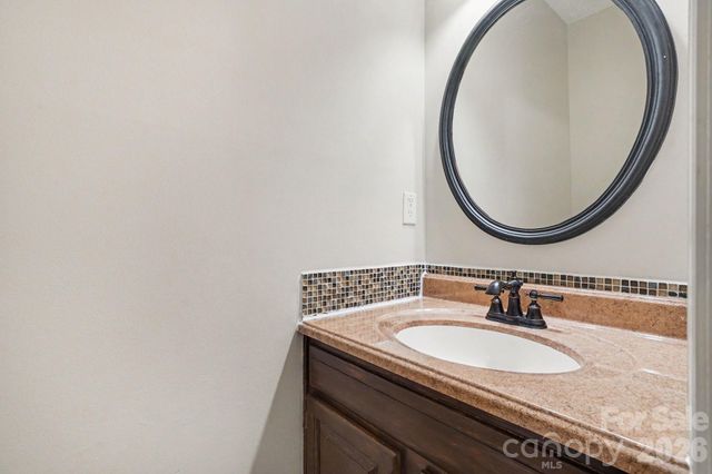9604 Newby Lane, Matthews, NC 28105