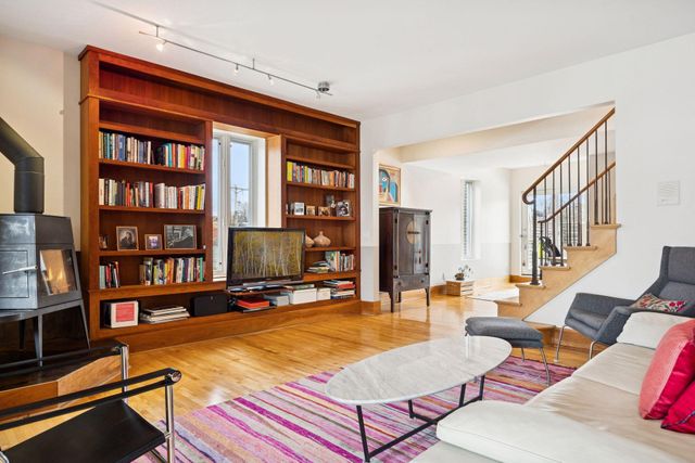 3145 E Bde Maka Ska Parkway, Minneapolis, MN 55408