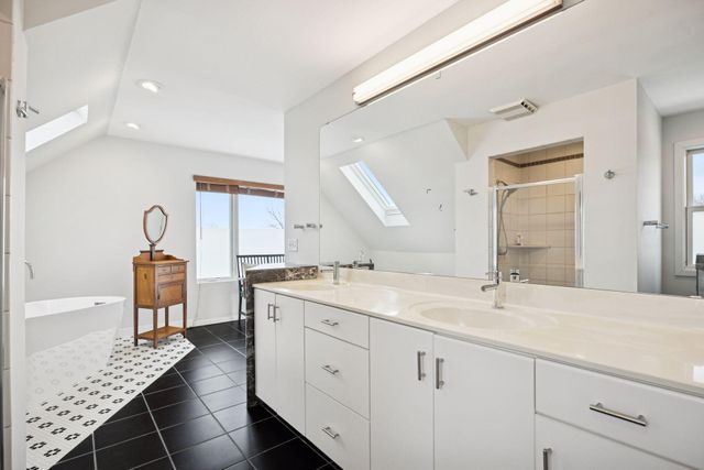 3145 E Bde Maka Ska Parkway, Minneapolis, MN 55408