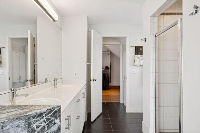 3145 E Bde Maka Ska Parkway, Minneapolis, MN 55408