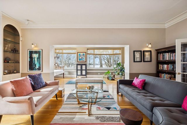 3145 E Bde Maka Ska Parkway, Minneapolis, MN 55408