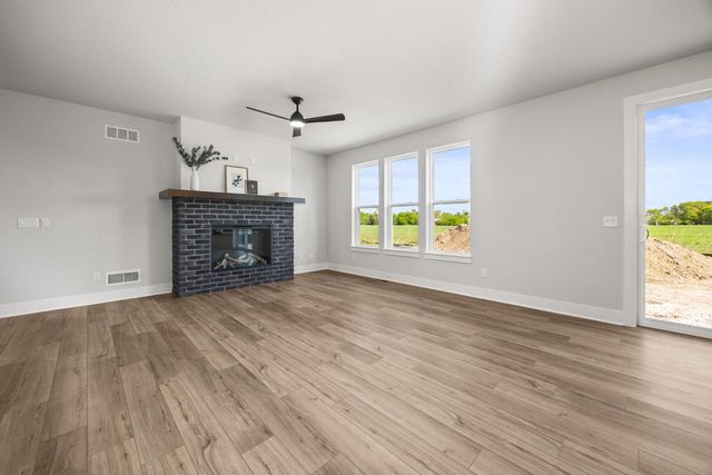 1750 Switchgrass STREET, Oconomowoc, WI 53066