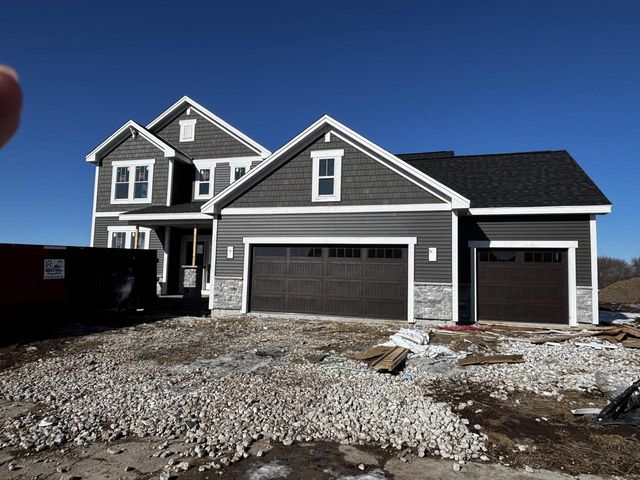 1750 Switchgrass STREET, Oconomowoc, WI 53066