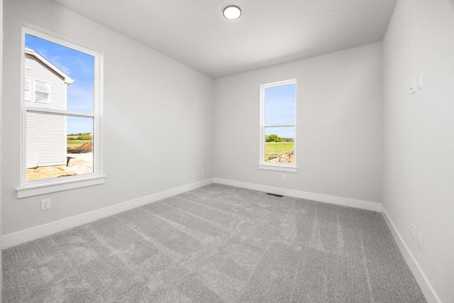 1750 Switchgrass STREET, Oconomowoc, WI 53066