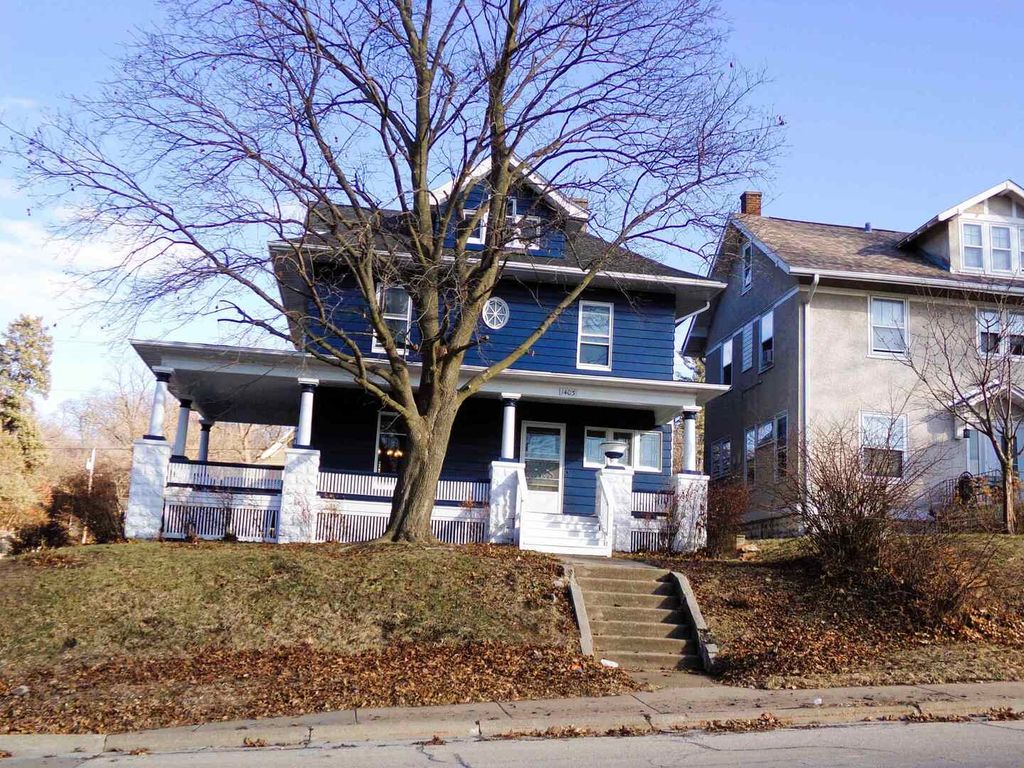 1403 17th Street, Rock Island, IL 61201