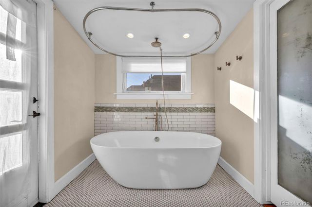 2938 Hooker Street, Denver, CO 80211