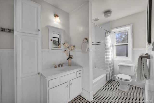 2938 Hooker Street, Denver, CO 80211