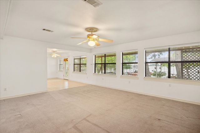 3905 Winding Way, Granbury, TX 76049
