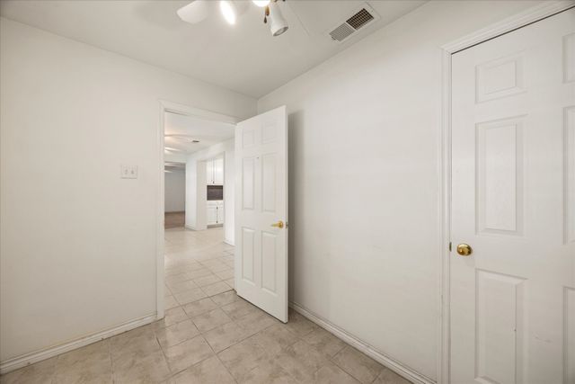 3905 Winding Way, Granbury, TX 76049