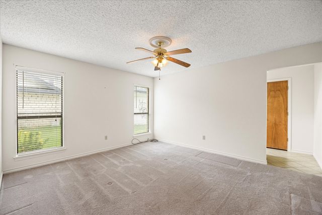 3905 Winding Way, Granbury, TX 76049
