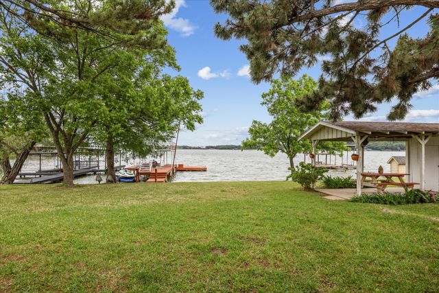 3905 Winding Way, Granbury, TX 76049