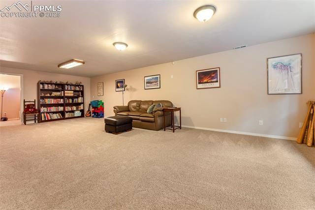 2075 Kittridge Avenue, Colorado Springs, CO 80919