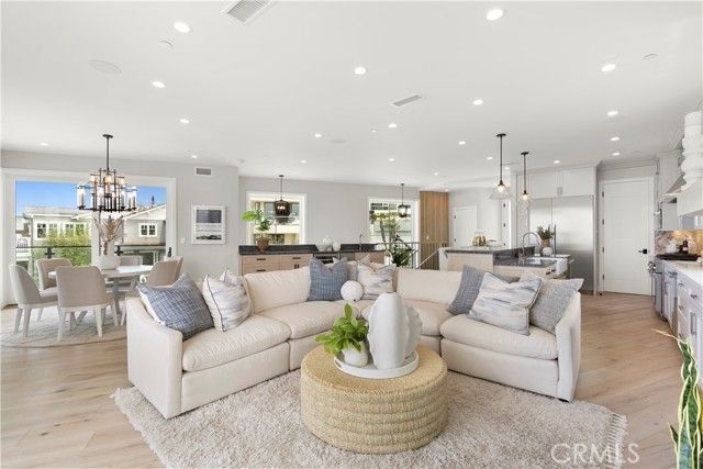 2141 Circle Drive, Hermosa Beach, CA 90254