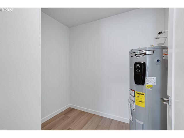 7304 Sw 13th St, Portland, OR 97239