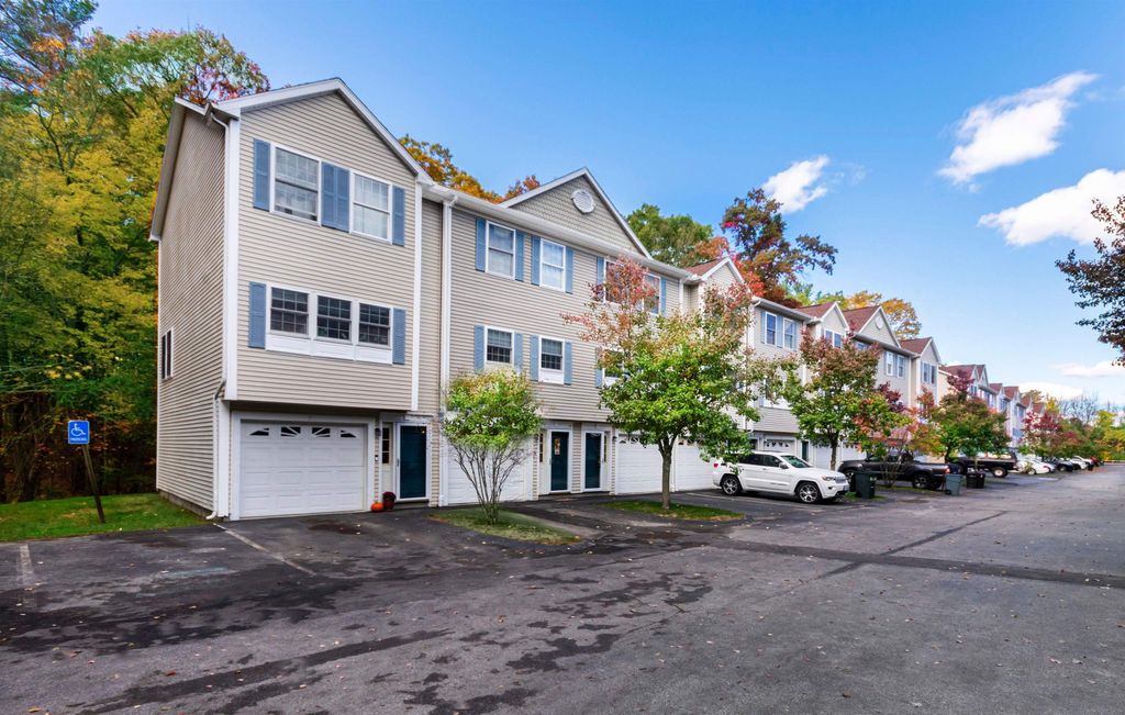 1029 S Mammoth Road # 9, Manchester, NH 03109
