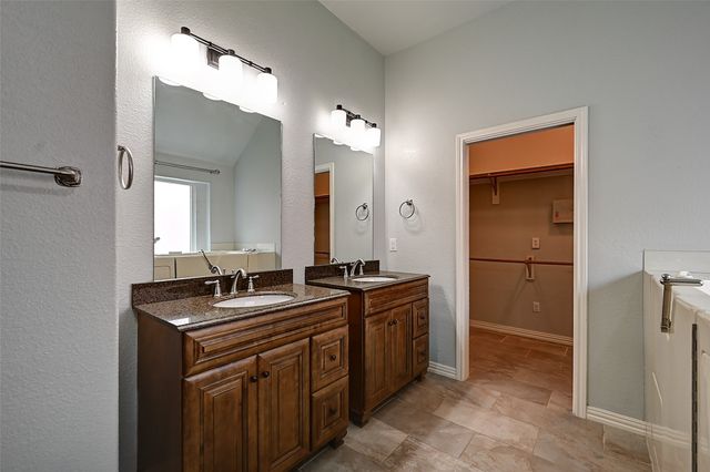 5456 Glen Canyon Road, Fort Worth, TX 76137