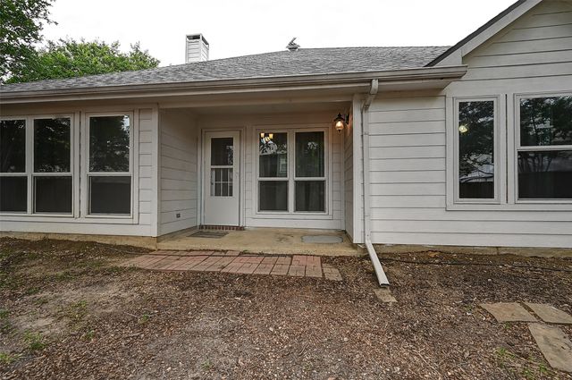 5456 Glen Canyon Road, Fort Worth, TX 76137