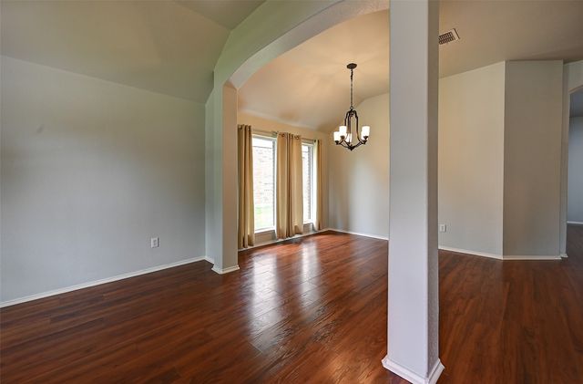 5456 Glen Canyon Road, Fort Worth, TX 76137