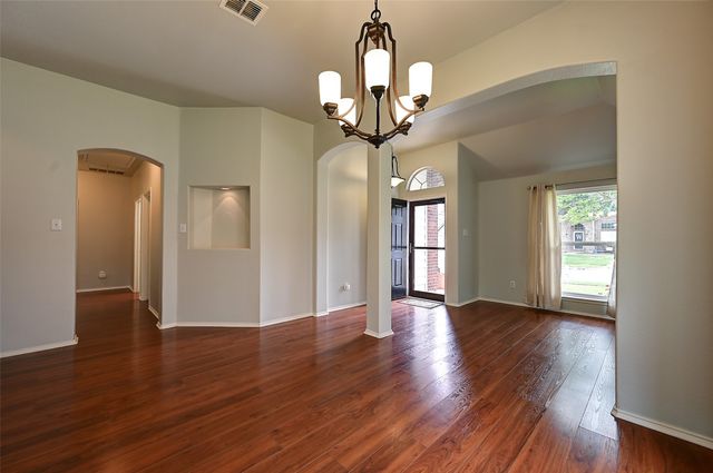 5456 Glen Canyon Road, Fort Worth, TX 76137