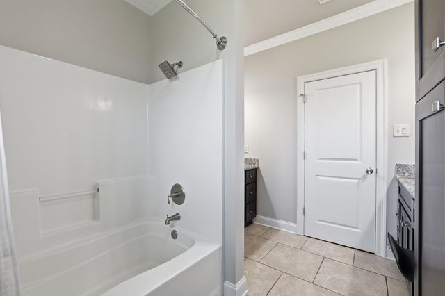 102 Madio Drive, Houma, LA 70364