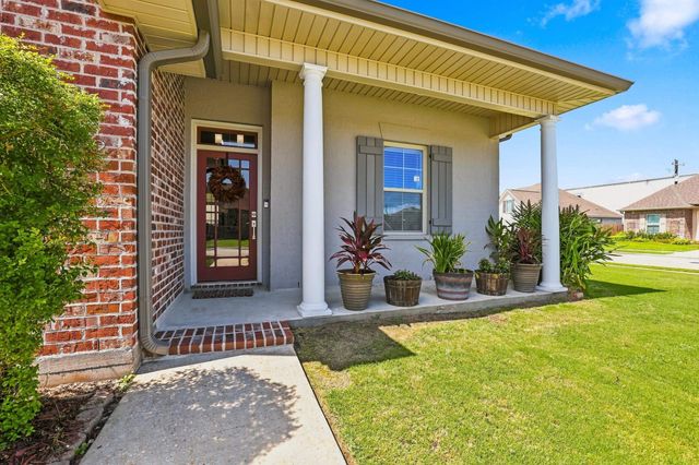 102 Madio Drive, Houma, LA 70364