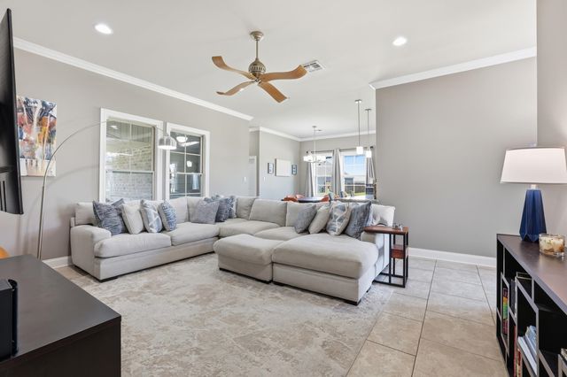 102 Madio Drive, Houma, LA 70364