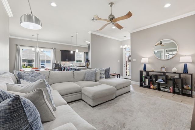 102 Madio Drive, Houma, LA 70364