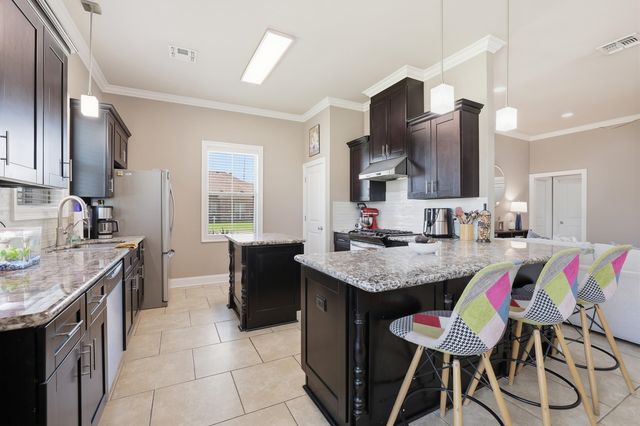102 Madio Drive, Houma, LA 70364