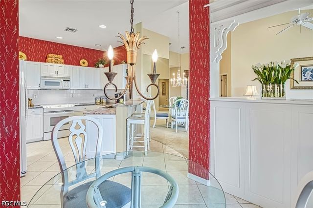 9270 Bayberry BEND 202, Fort Myers, FL 33908