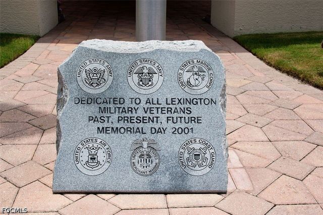 9270 Bayberry BEND 202, Fort Myers, FL 33908