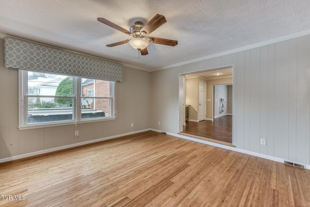 605 Hillrise Boulevard, Johnson City, TN 37601