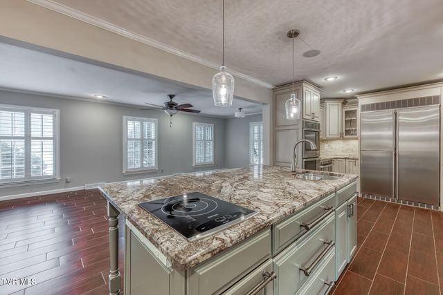 605 Hillrise Boulevard, Johnson City, TN 37601