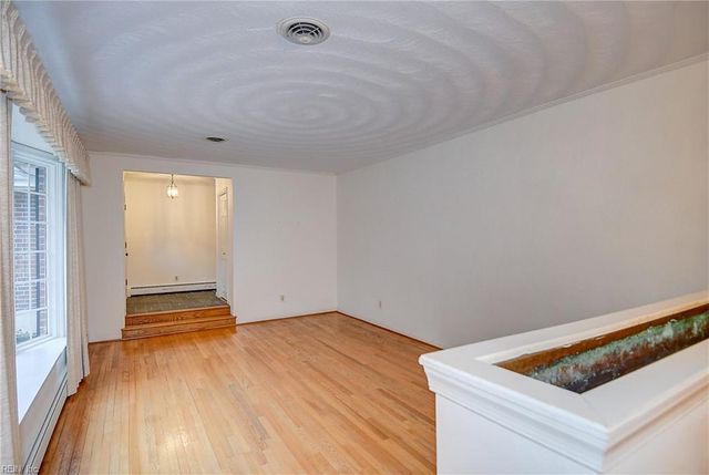 2700 W Neck RD, Virginia Beach, VA 23456