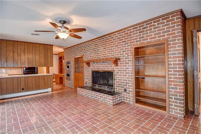 2700 W Neck RD, Virginia Beach, VA 23456