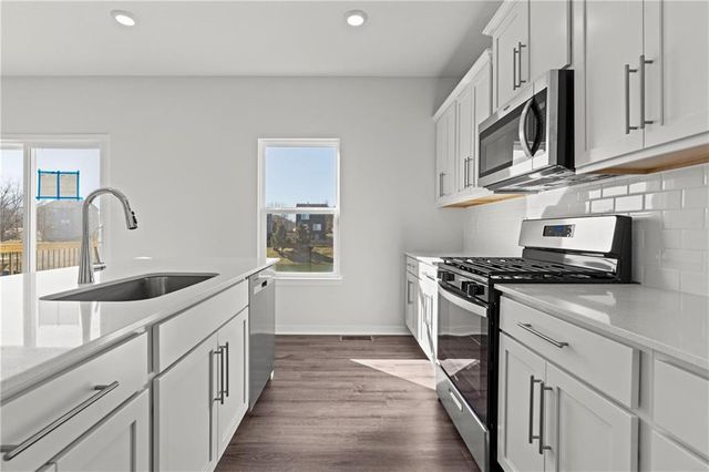 709 Fallen Leaf Drive, Belton, MO 64012