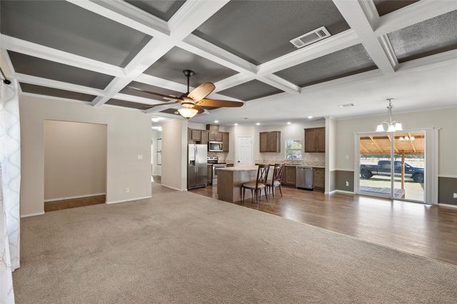 1605 Cloverleaf Road, Bellmead, TX 76705