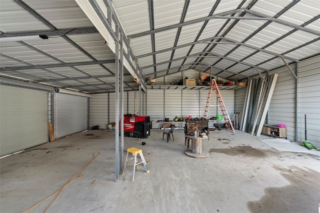 1605 Cloverleaf Road, Bellmead, TX 76705